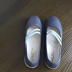 Kuru flats